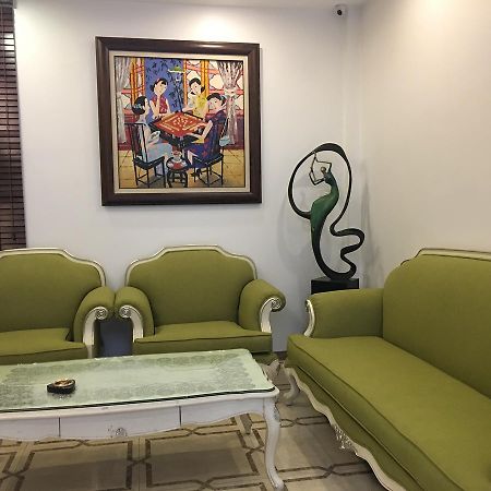 Awa Downtown Hostel Hanoi Buitenkant foto