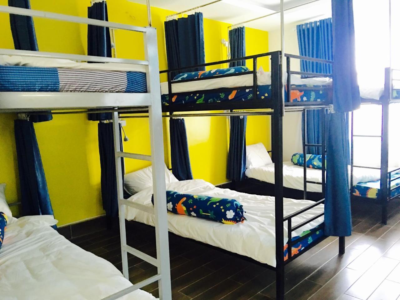 Awa Downtown Hostel Hanoi Buitenkant foto