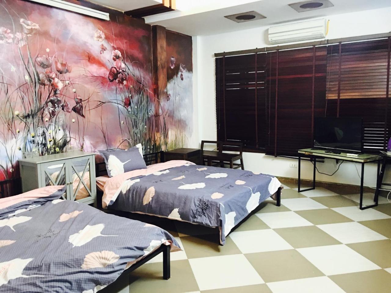 Awa Downtown Hostel Hanoi Buitenkant foto